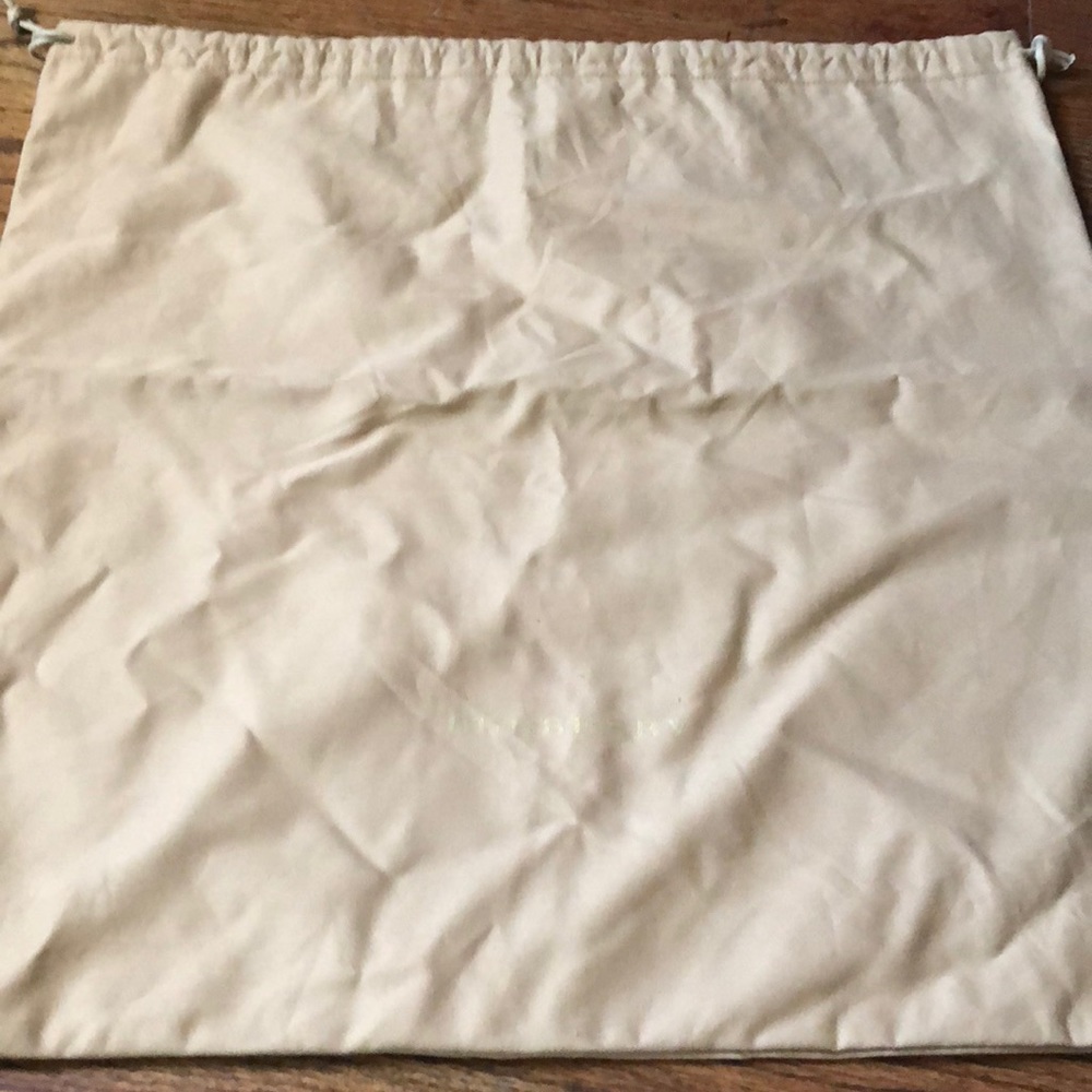 Burberry dust bag